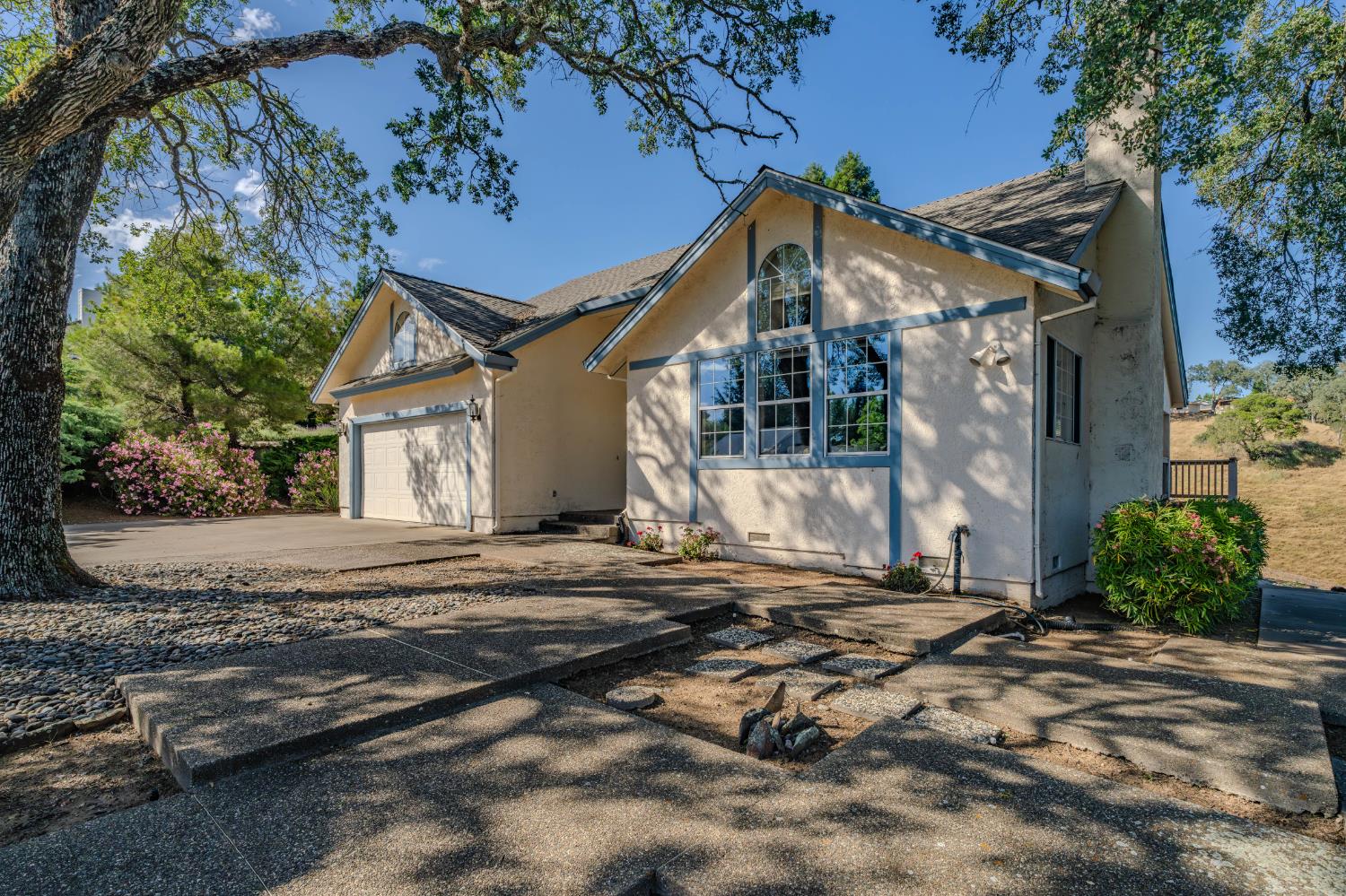 156 Creek View Court