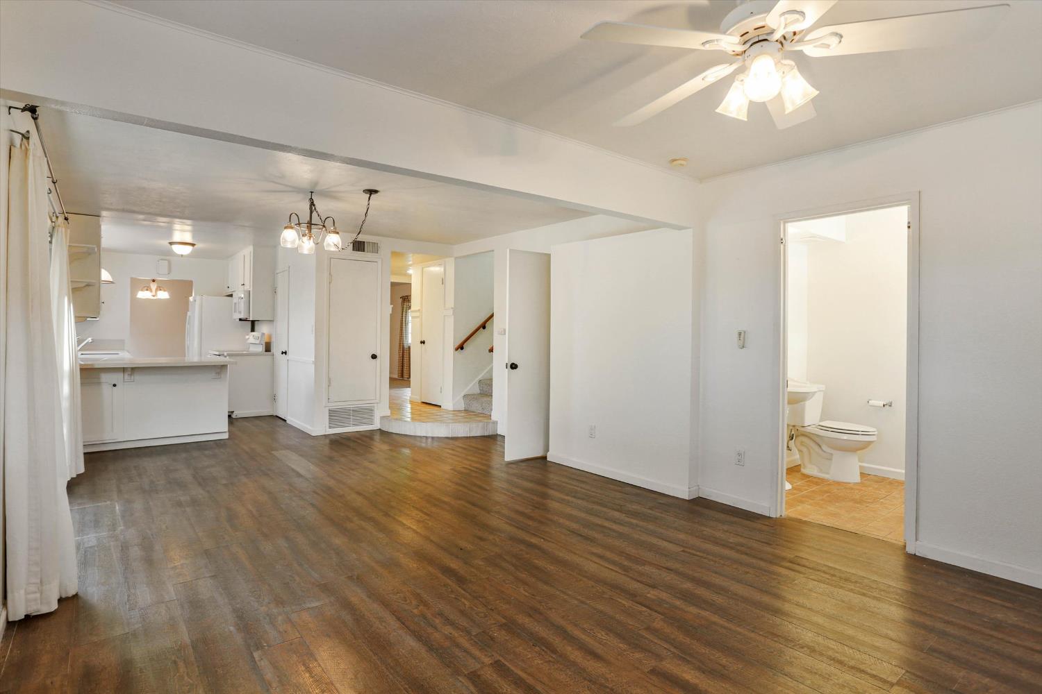 6824 Will Rogers Drive