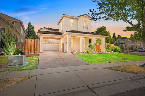 2491 Bear River Court West Sacramento CA 95691