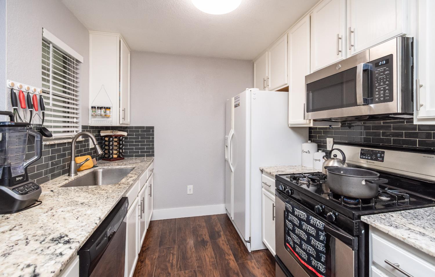 8020 Walerga Road 1238