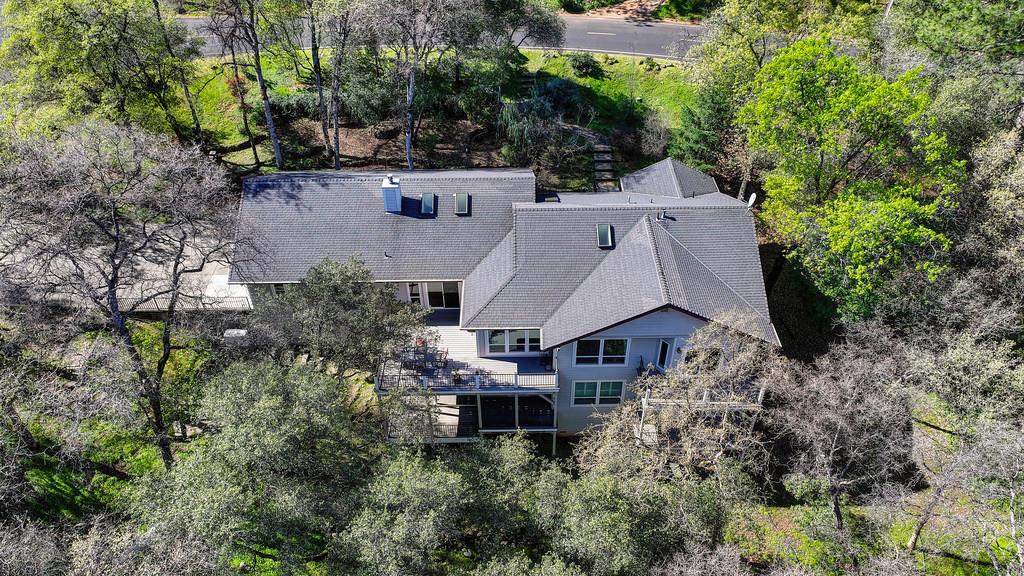 18572 Hummingbird Drive