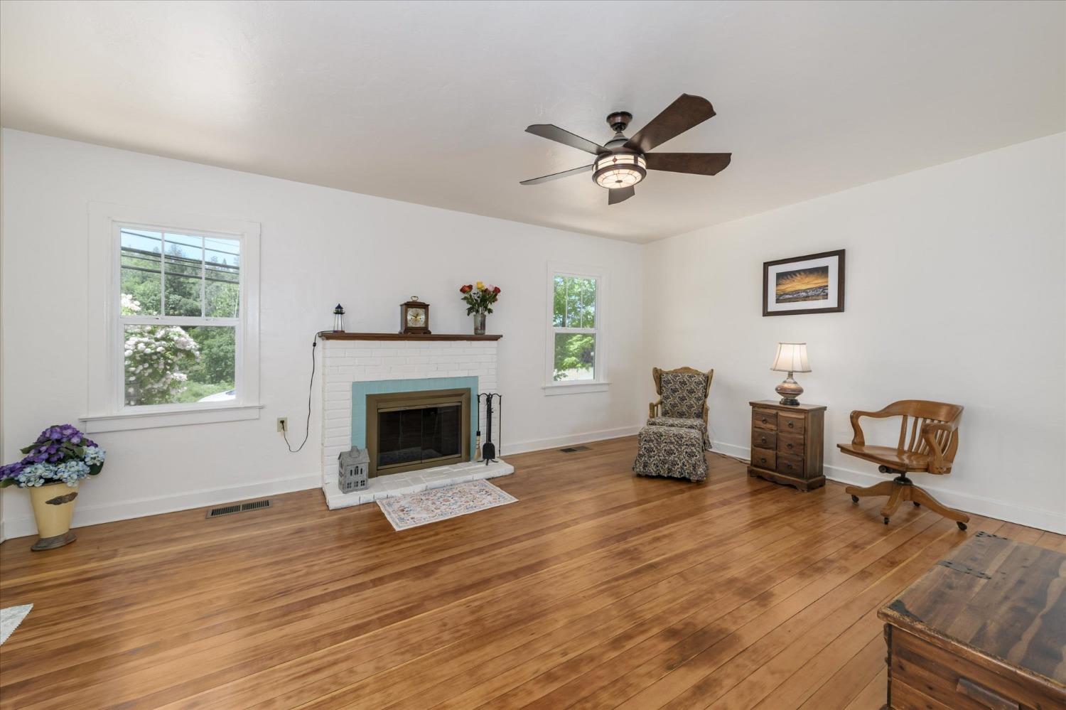 691 Wentworth Court