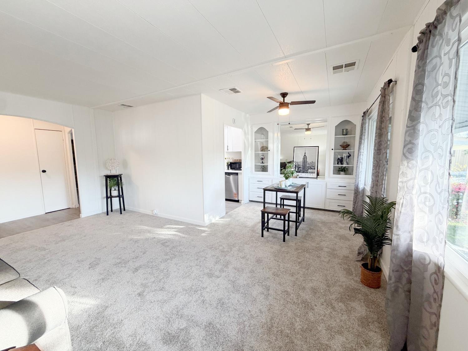 5202 Brook Park Lane