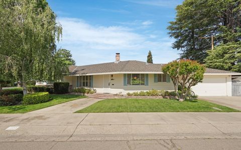 1101 Lakehome Drive, Lodi, CA 95242 - MLS#: 225053687