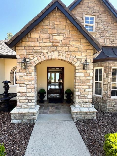 7161 Kona Drive
