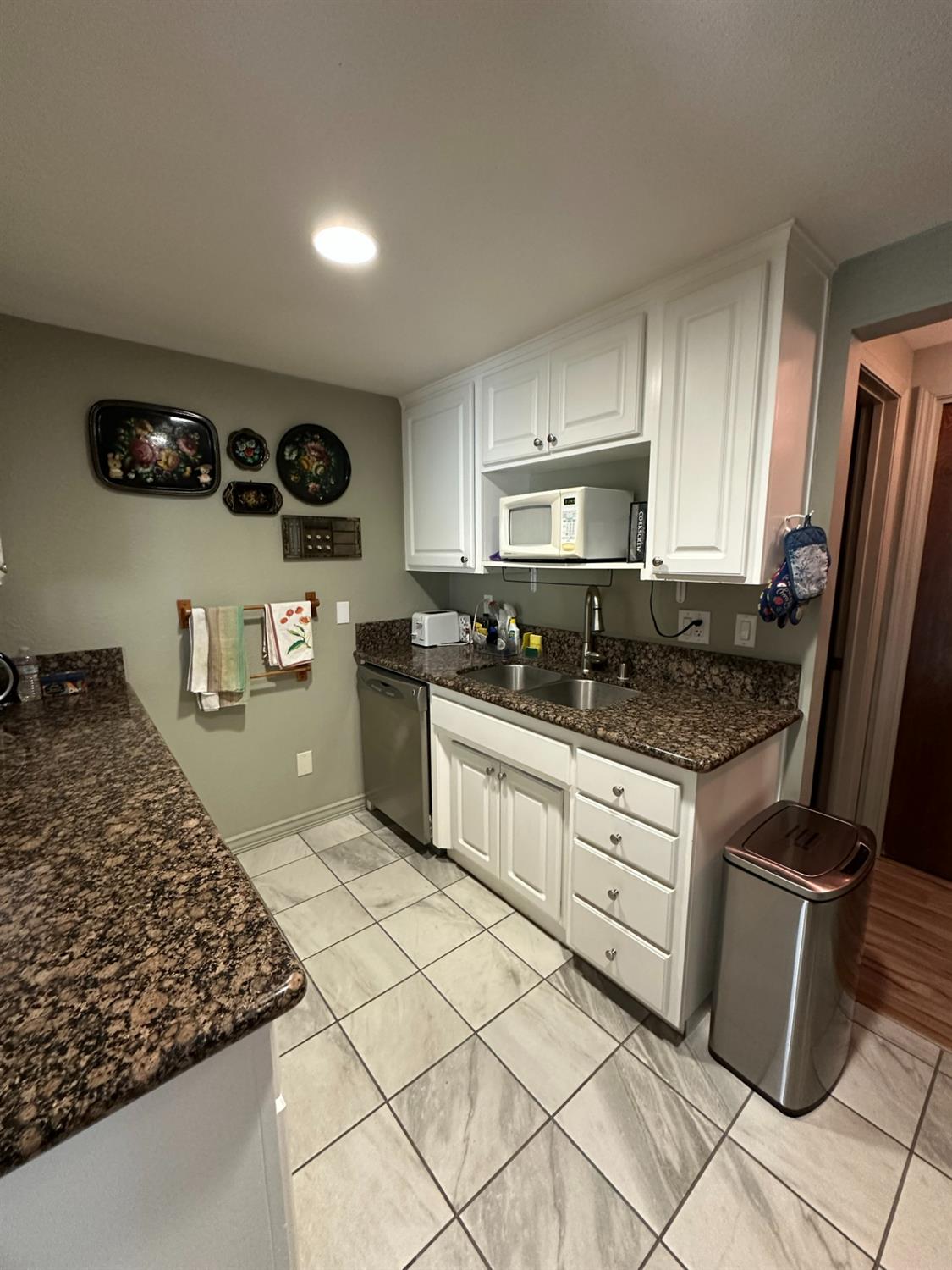 7301 Villa Del Sol Lane