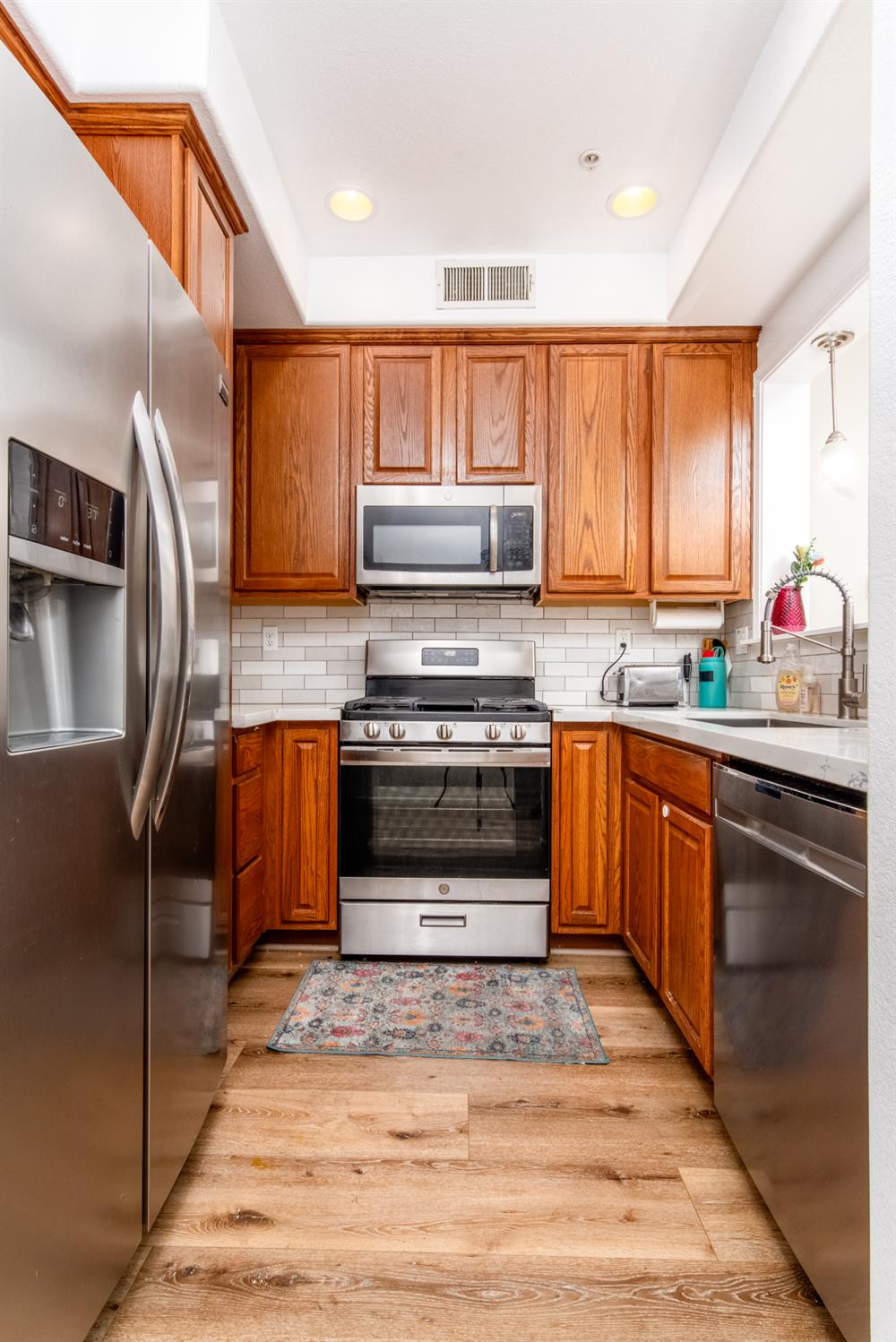 8156 Crystal Walk Circle