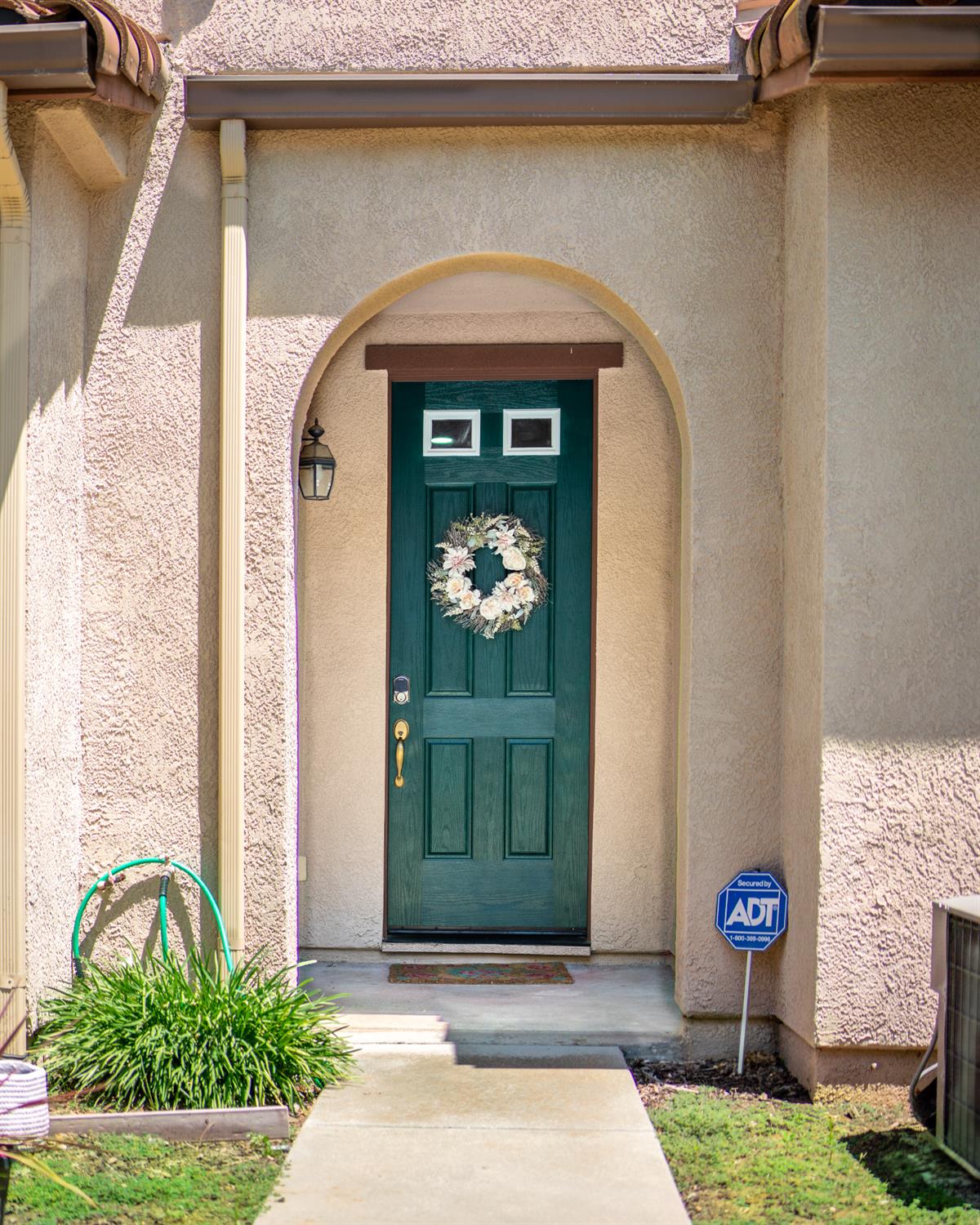 8156 Crystal Walk Circle