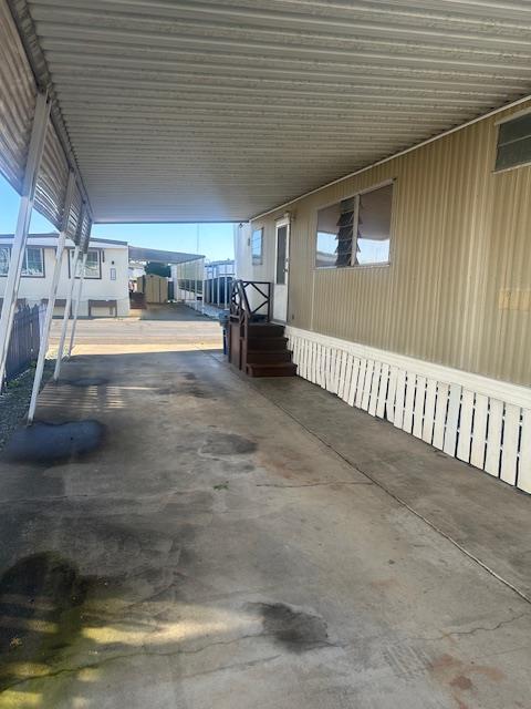 6219 Calgary Avenue 90