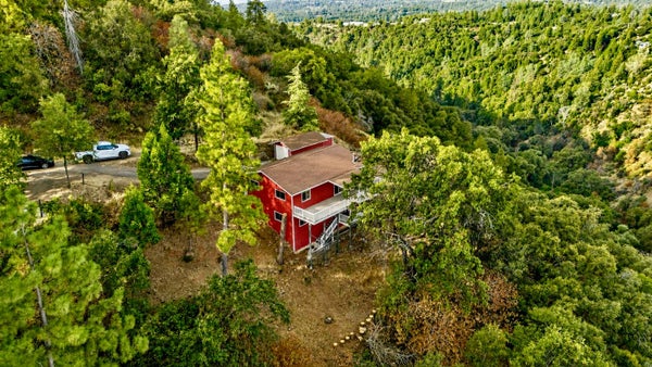20336 STARDUST WAY, TUOLUMNE, CA 95379 - Image df8caf35cc3b24ecc8ad75efb86ae7d9/1851957131