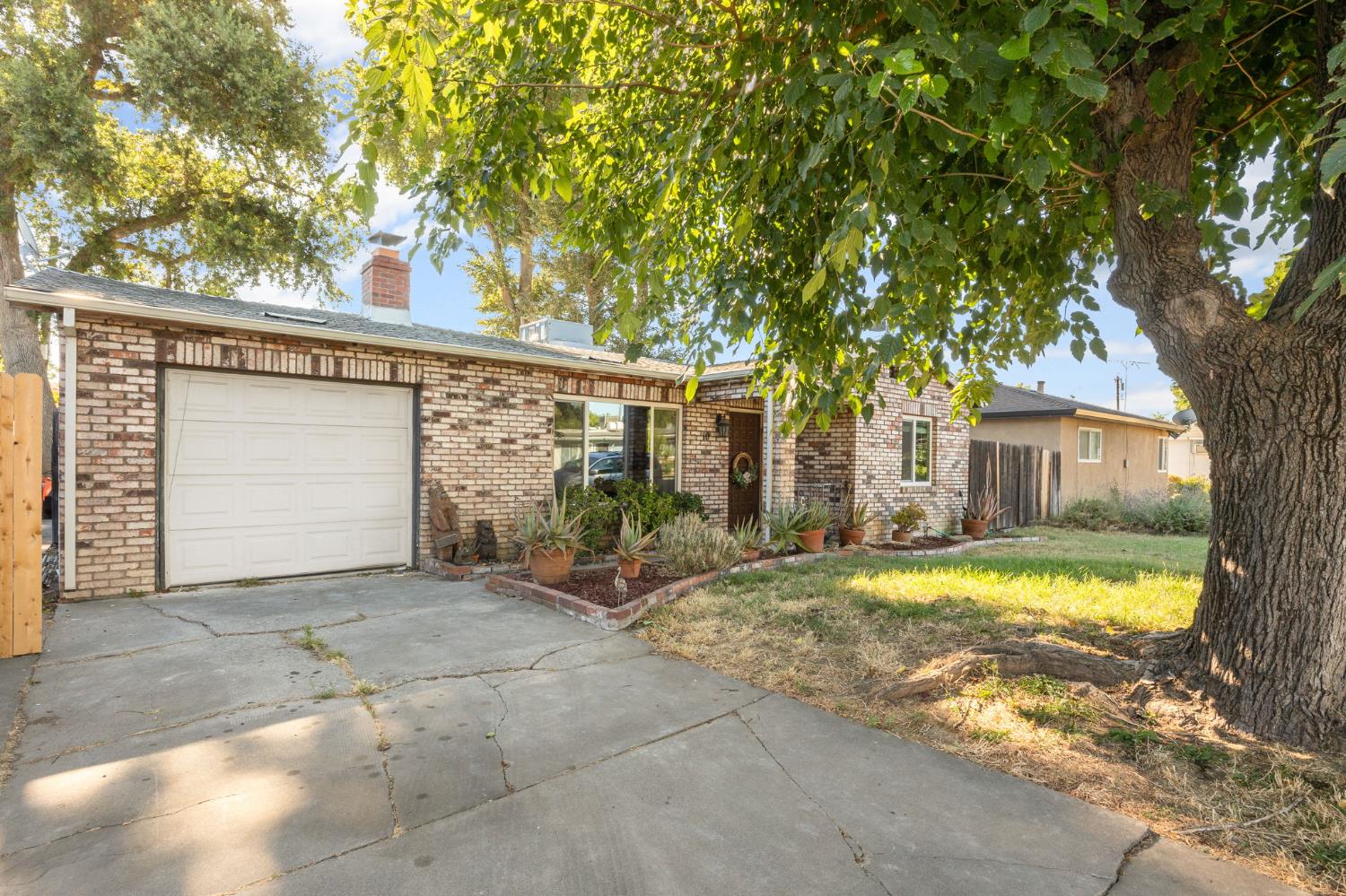 10 Fiske Avenue