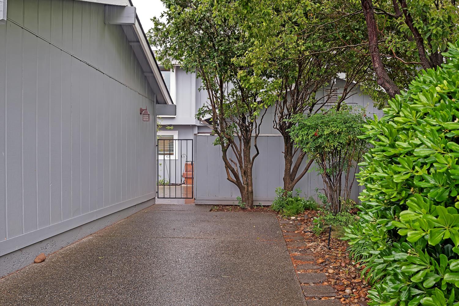 3259 Amethyst Lane