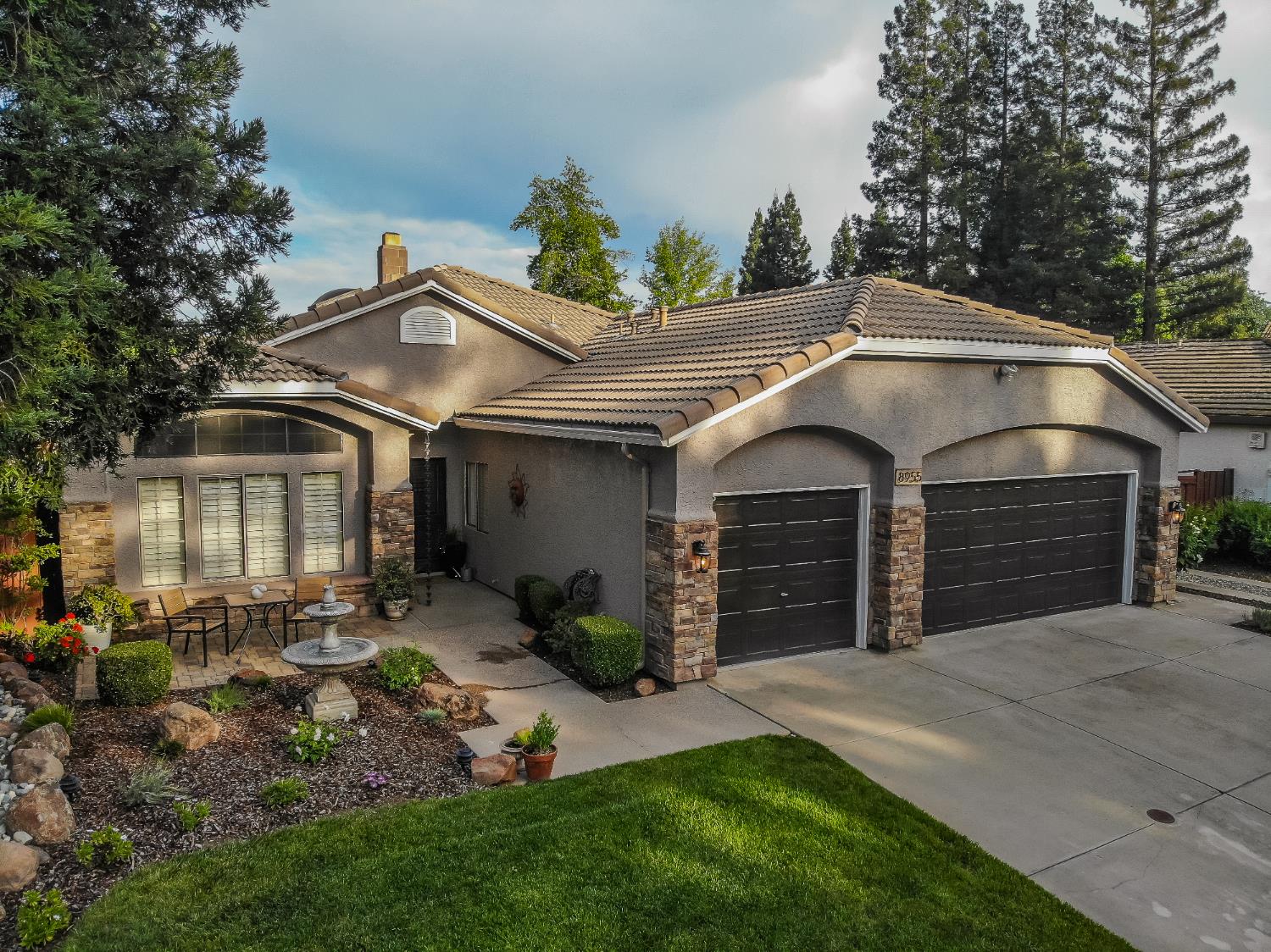 8955 Ashmore Way