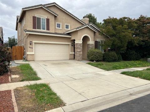 1687 Dunsmuir Way Plumas Lake CA 95961