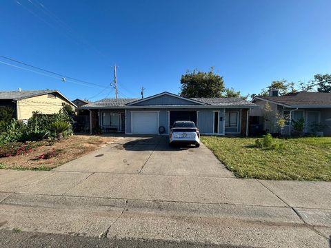 10427 El Mercado Drive Rancho Cordova CA 95670