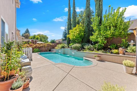 8105 Bauser Avenue Roseville CA 95747