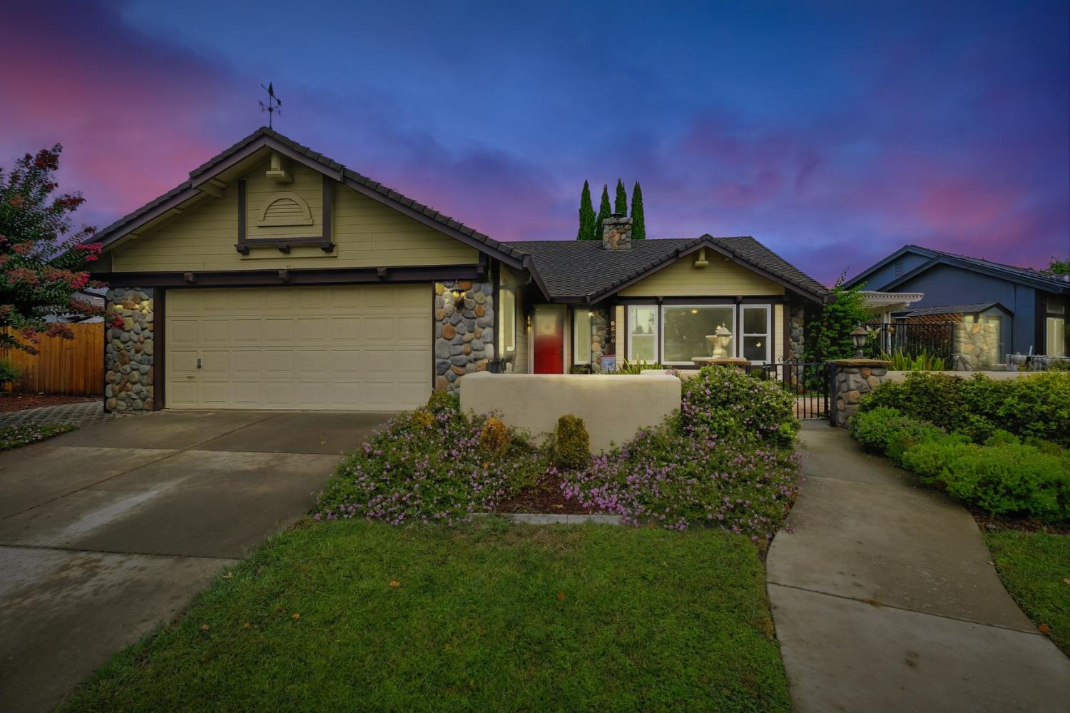 6636 Paseo Del Sol Way