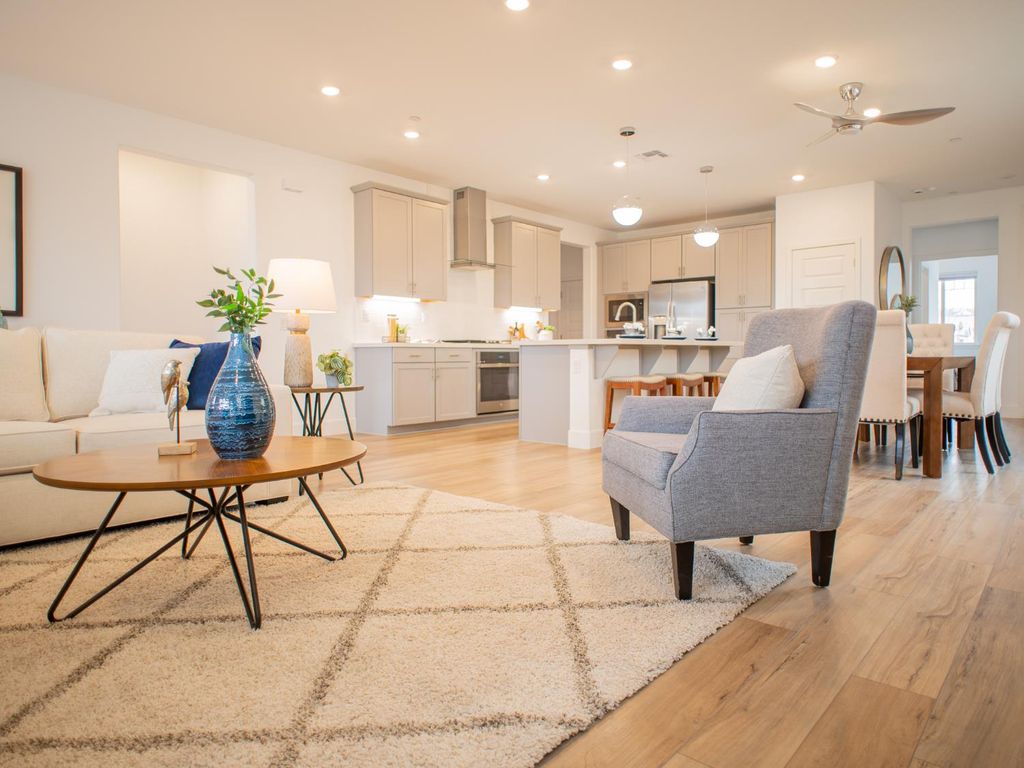 Photo of 8961 Cerro Vista Drive, El Dorado Hills, CA 95762 (MLS # 226015191)