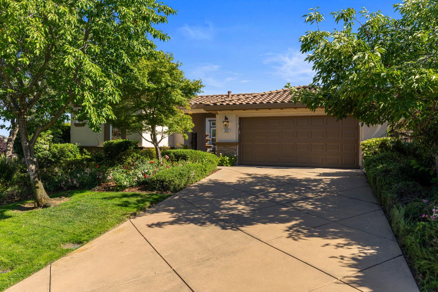 832 Royal Troon Place
