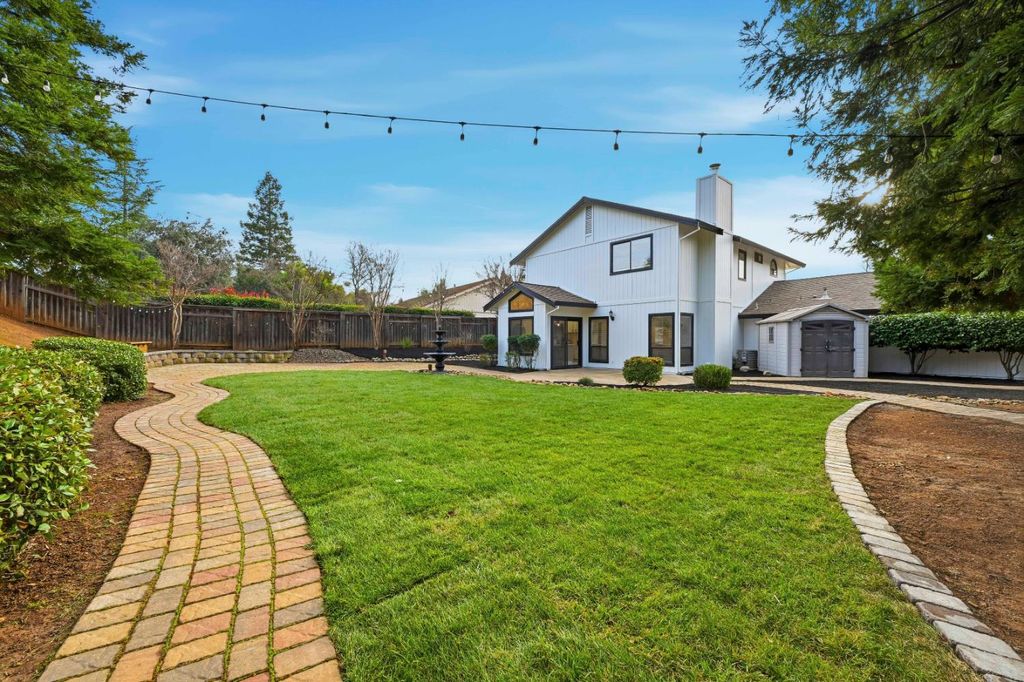 Photo of 4304 Brisbane Circle, El Dorado Hills, CA 95762 (MLS # 225150007)