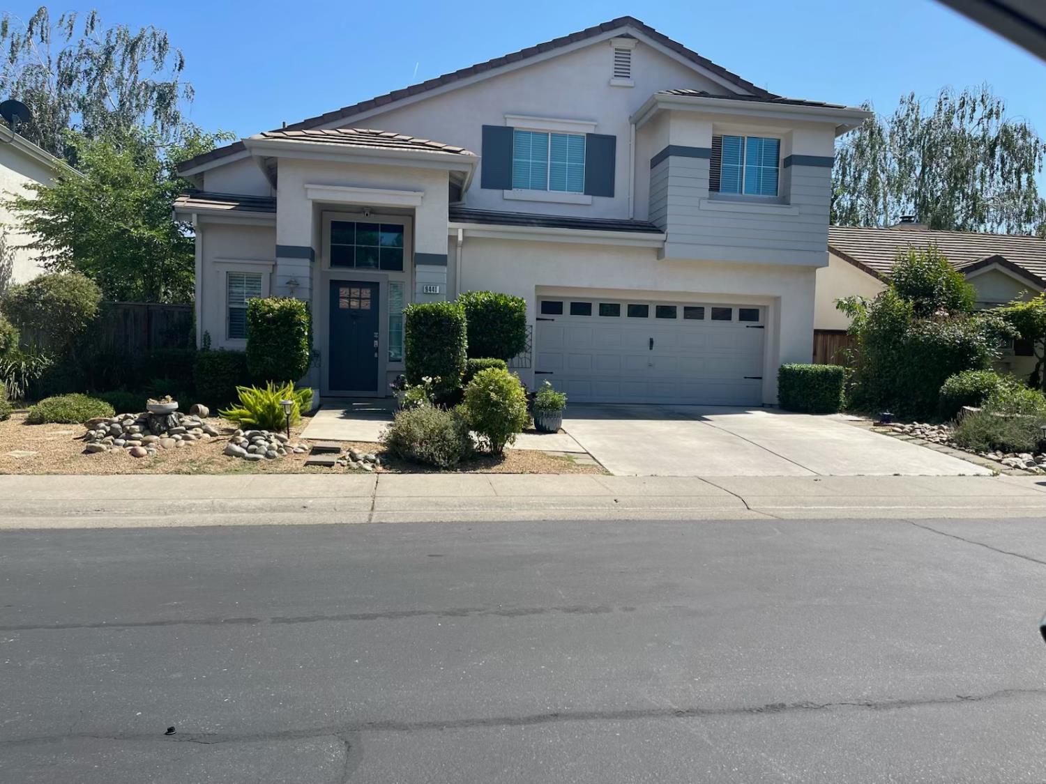 9441 Lakewind Lane