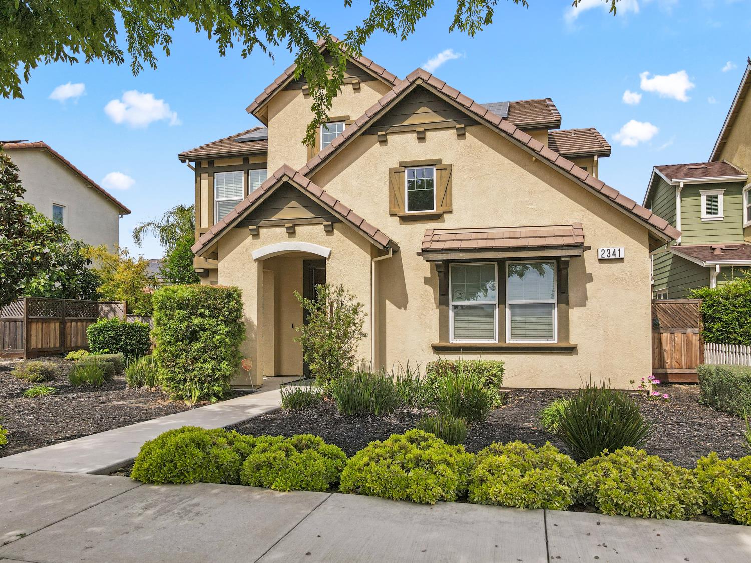 2341 Ellis Town Drive