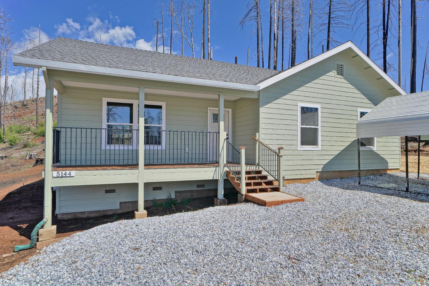 Listing image 4