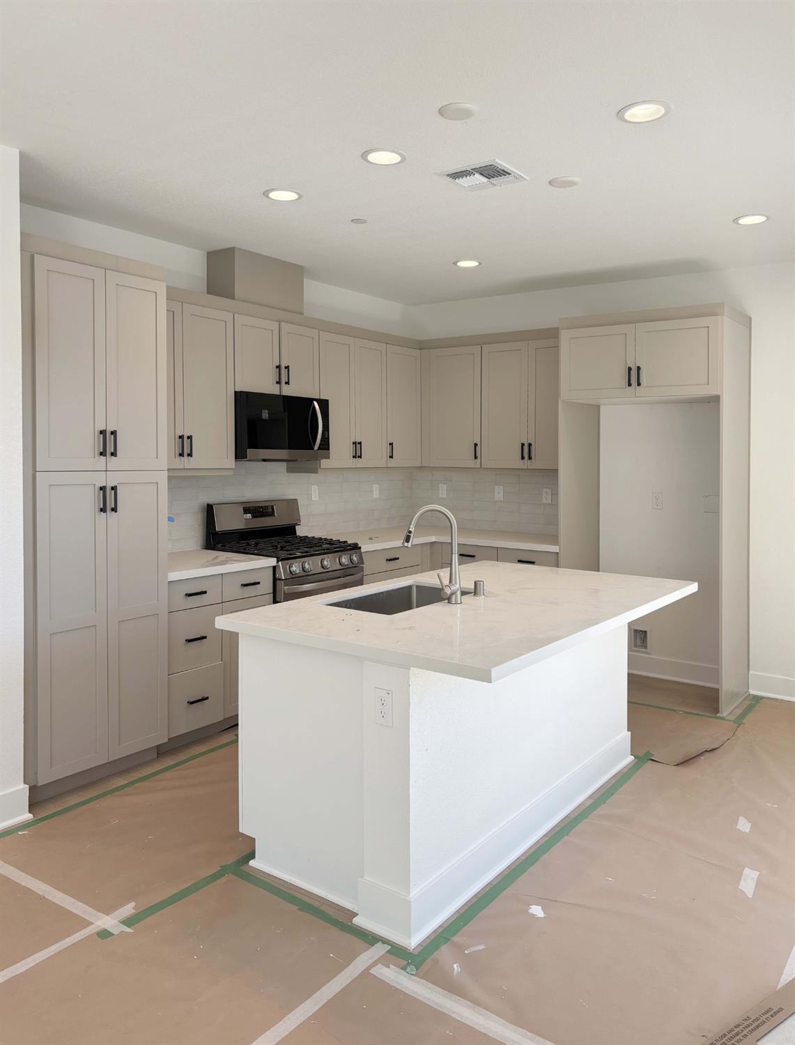 2917 Brentridge Street