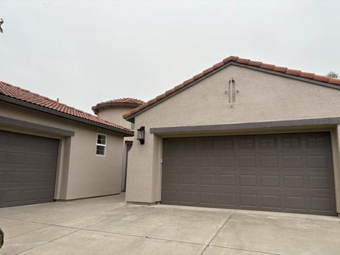 5648 John Runge Street Sacramento CA 95835