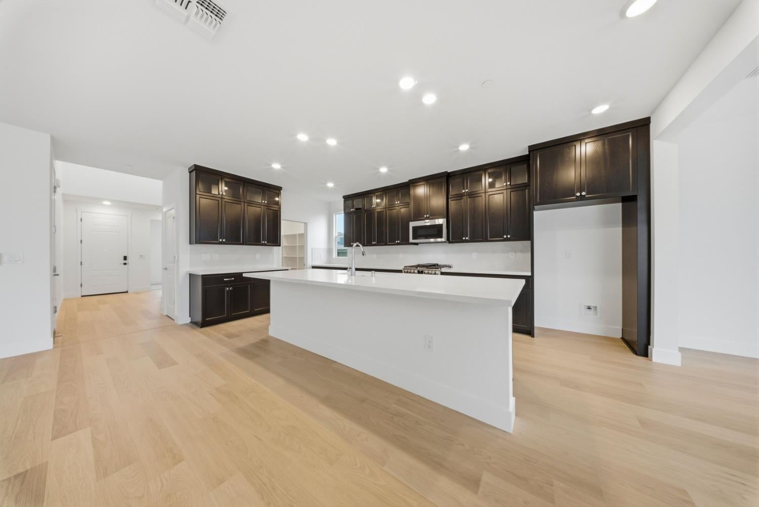 1401 Marmo Circle