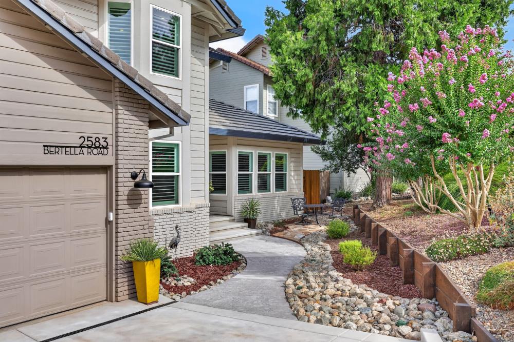 2583 Bertella Road