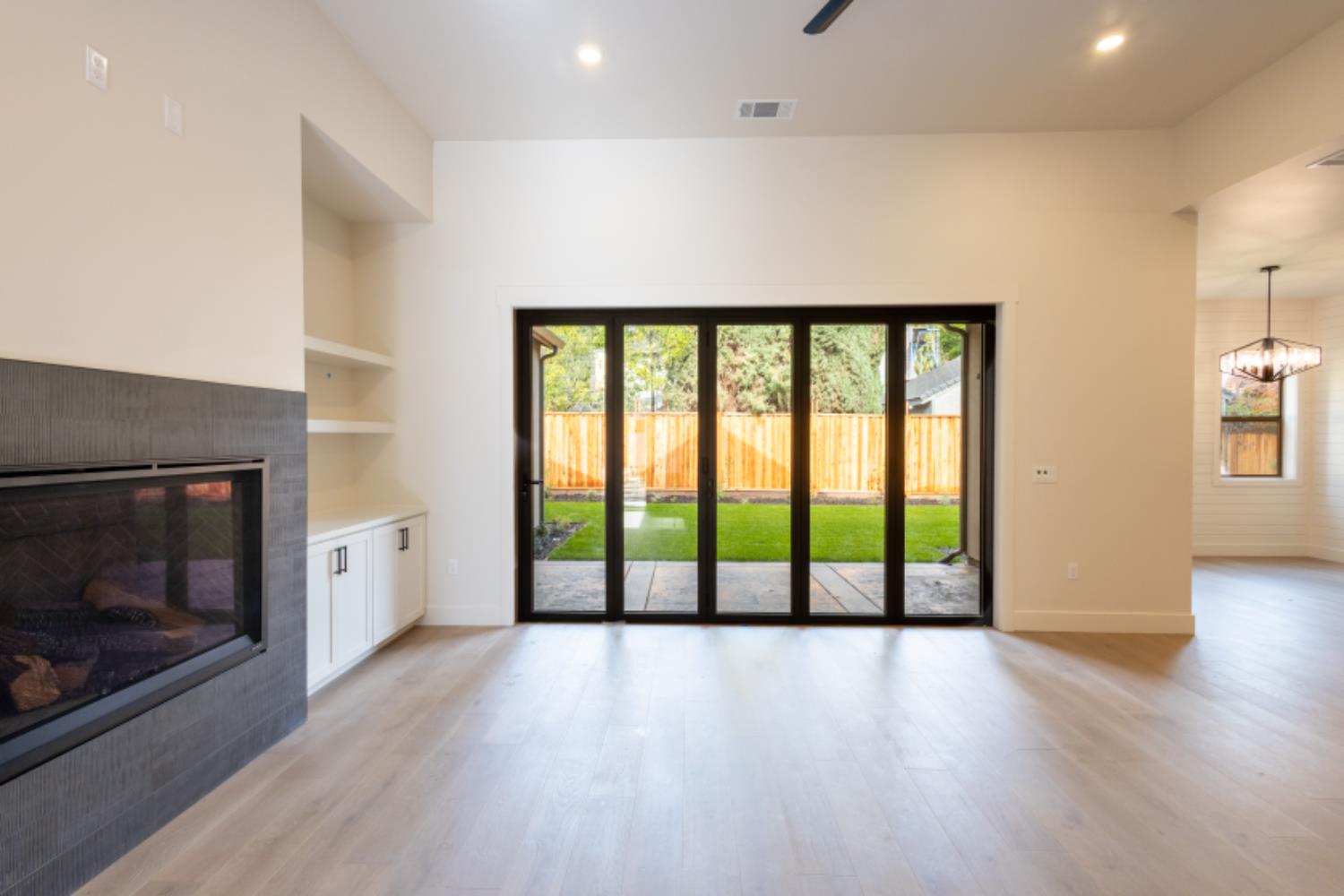 100 Southlite Circle