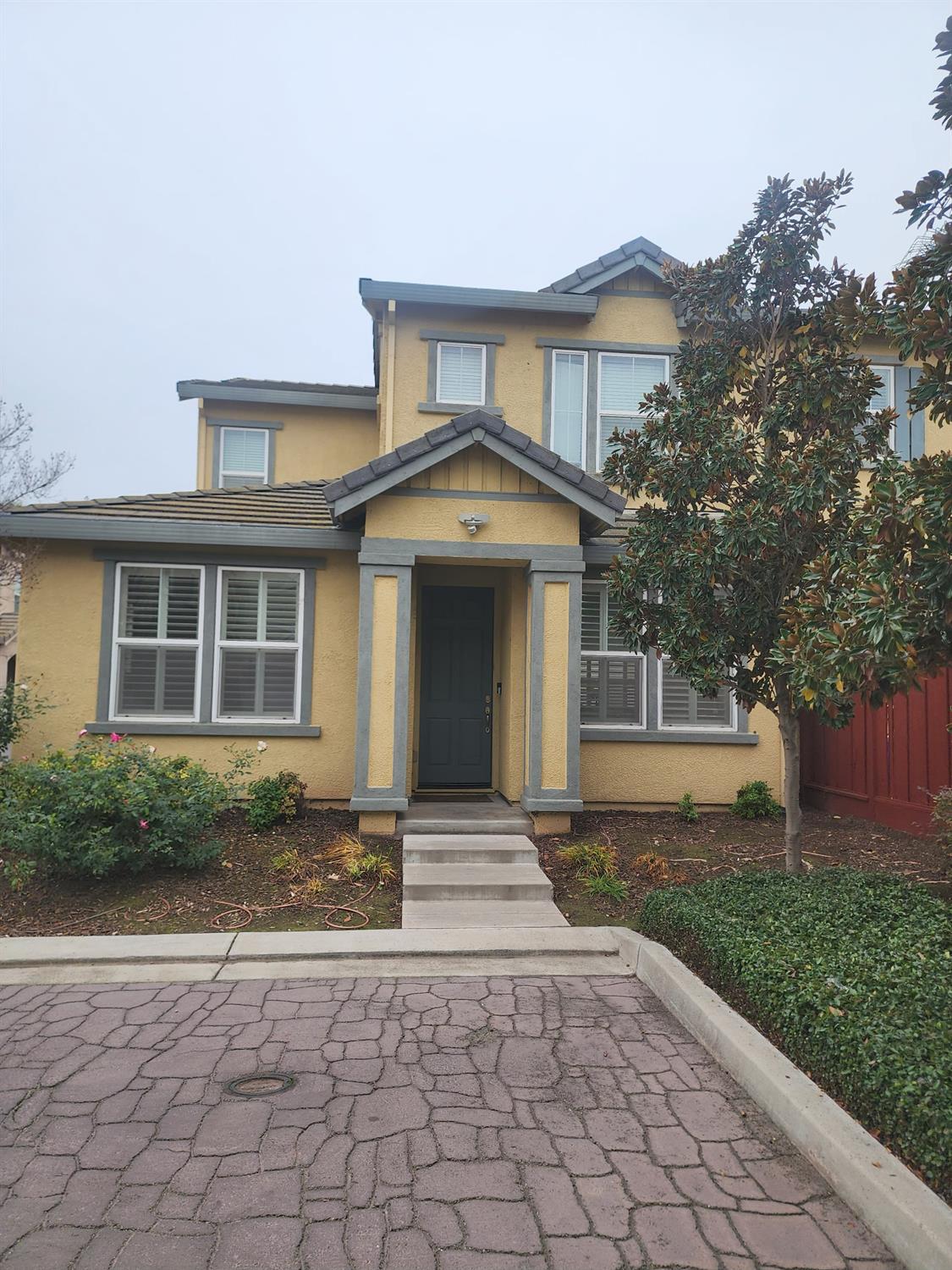 2500 Cottage Pointe Drive