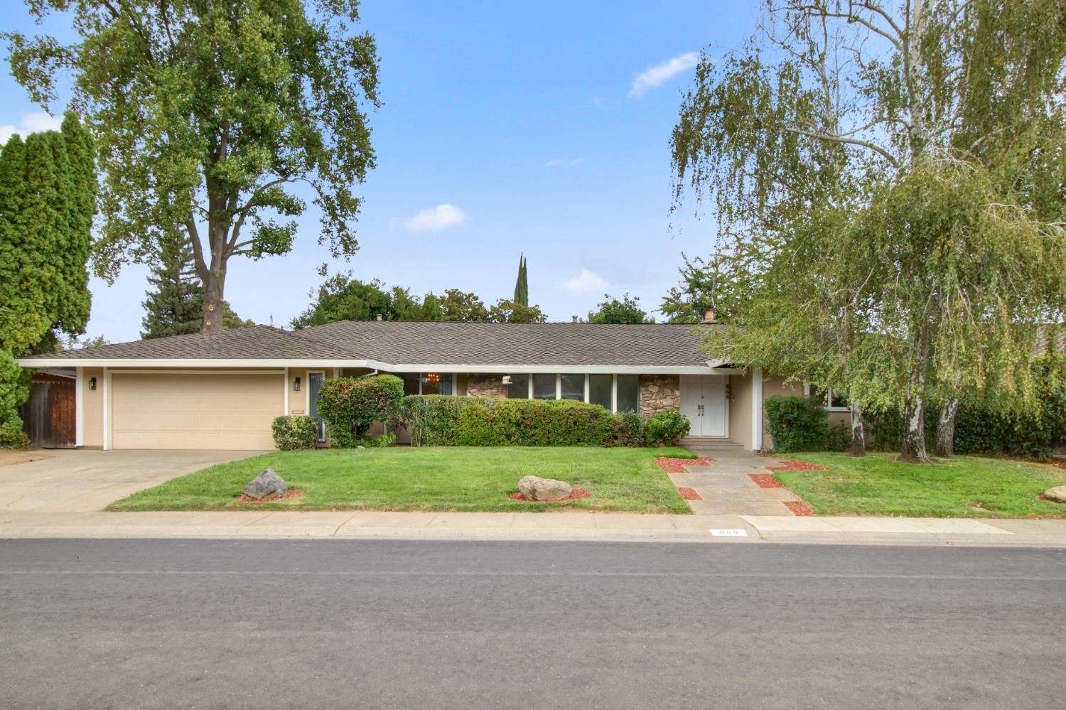 868 Wixford Way