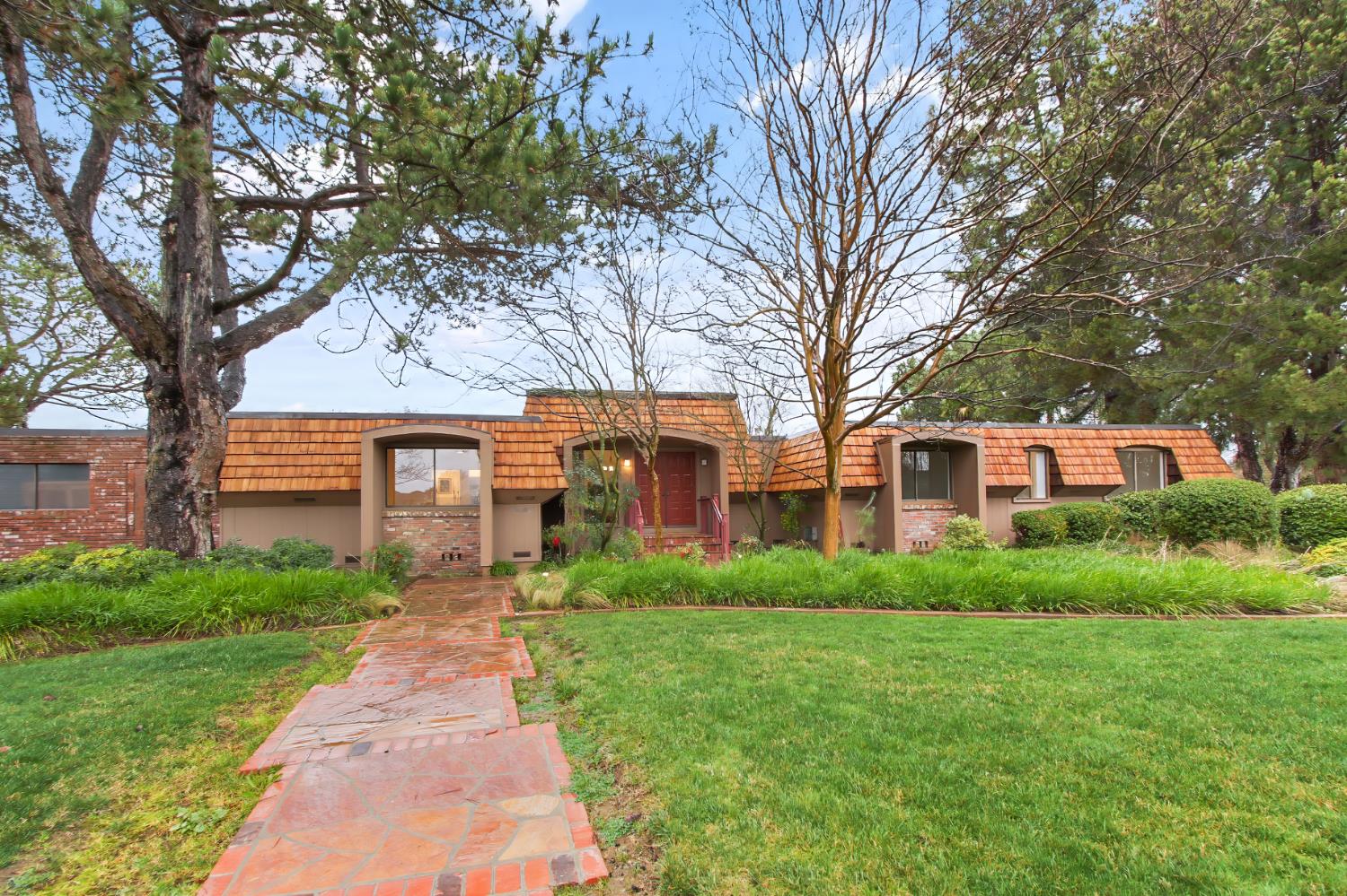 44240 Clubhouse Drive