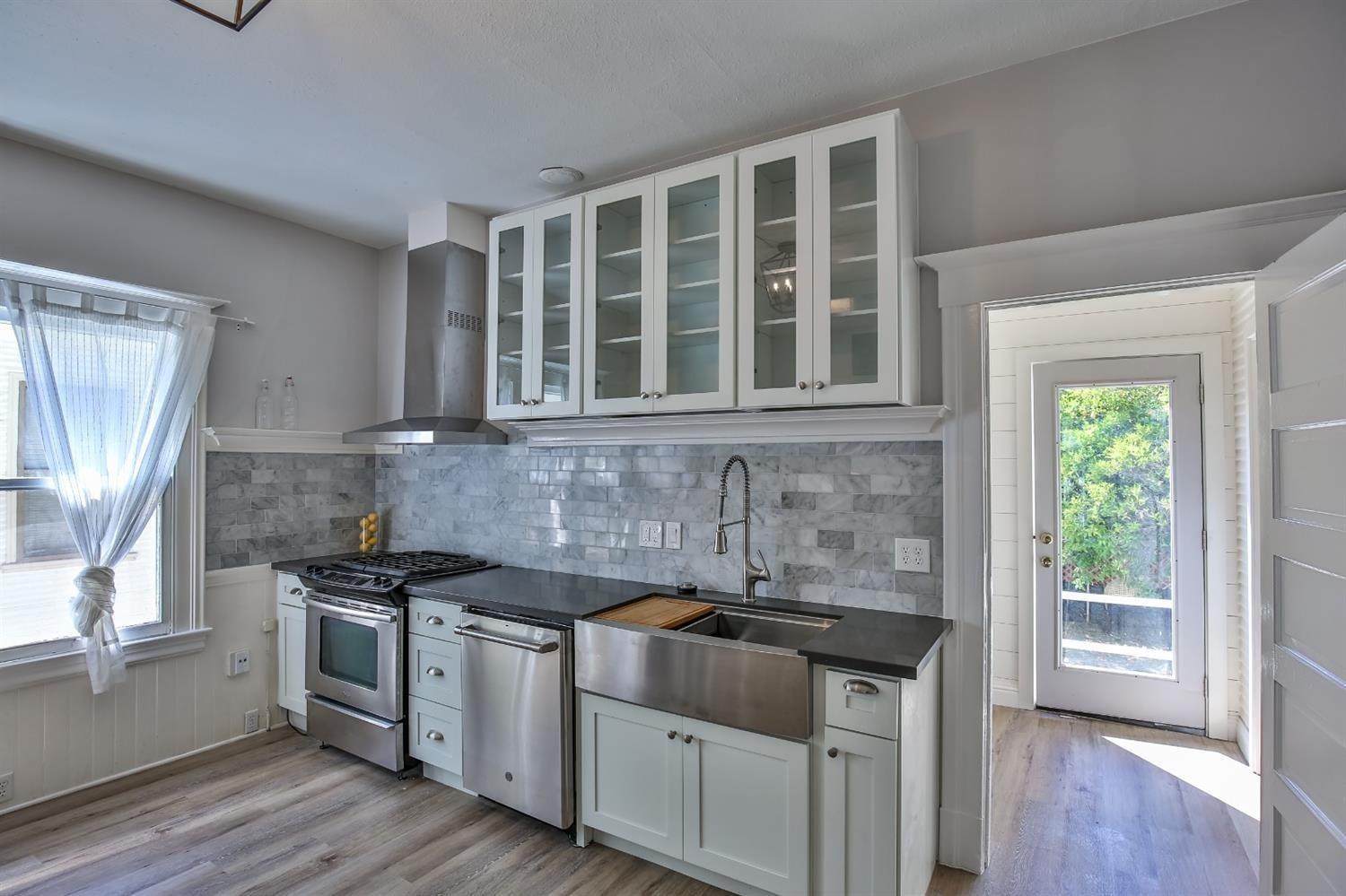 2104 9th Street