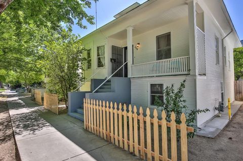 2104 9th Street Sacramento CA 95818