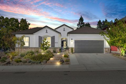 3832 Gibbons Parkway Carmichael CA 95608