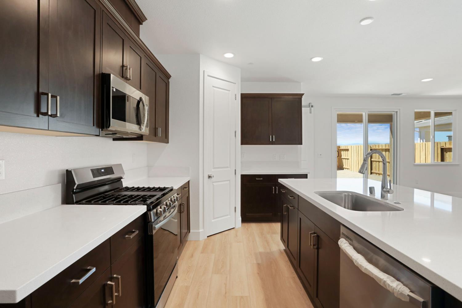 3266 Leo David Street