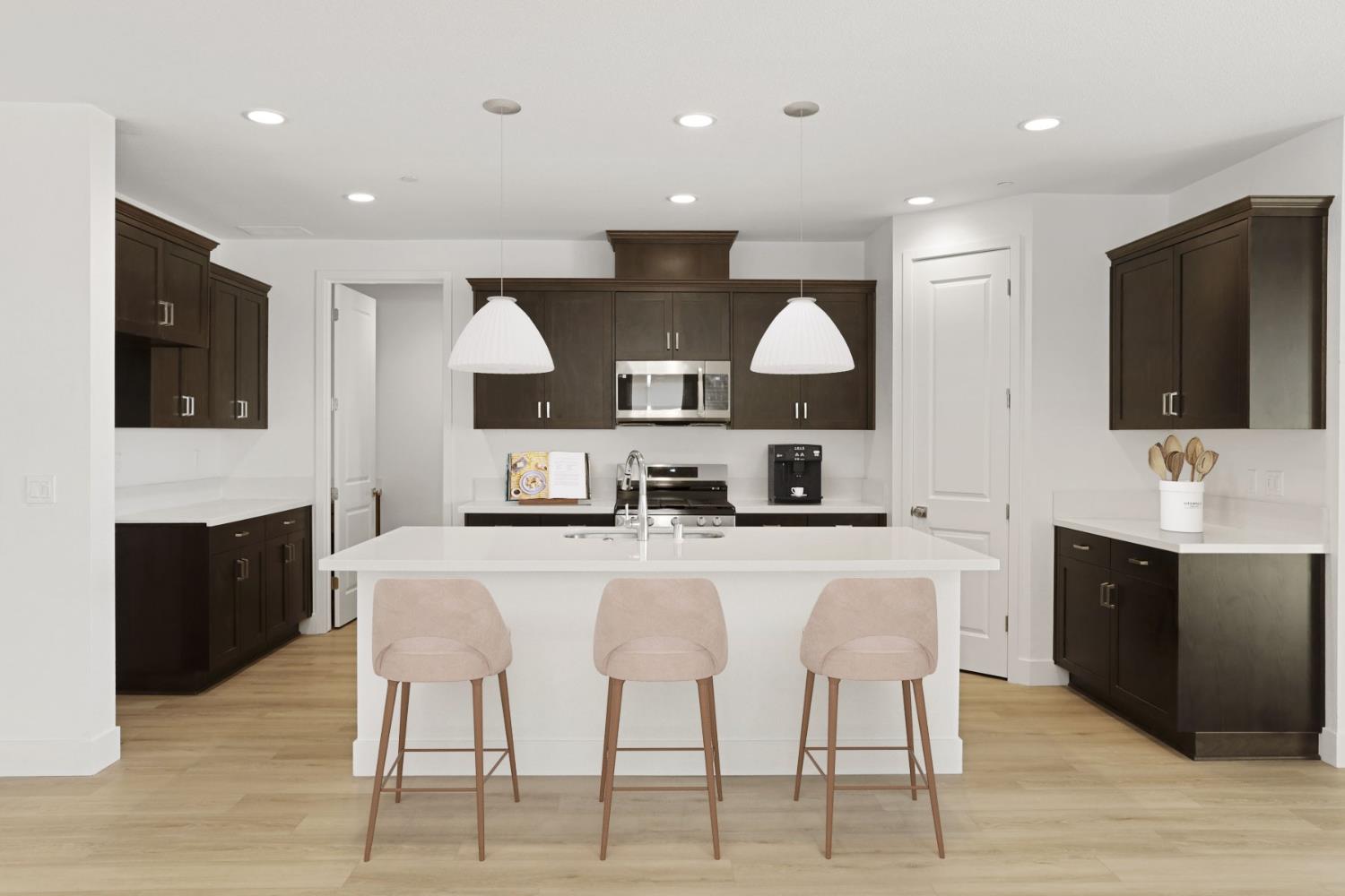 3266 Leo David Street