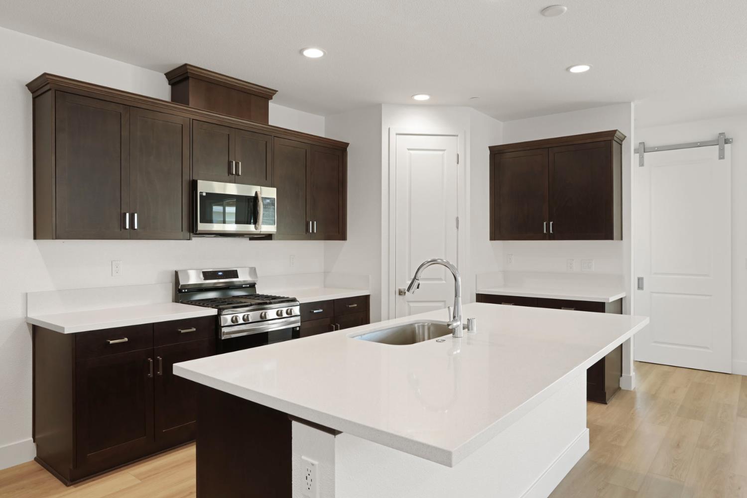 3266 Leo David Street