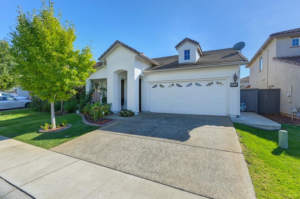 3930 Riley Anton Way
