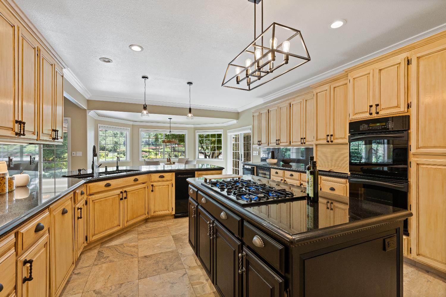 5050 Lexington Circle