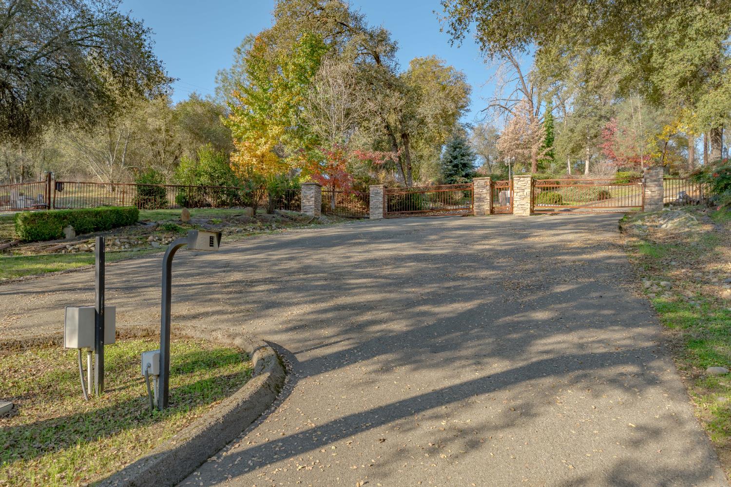 5585 Garden Bar Rd Lot #1