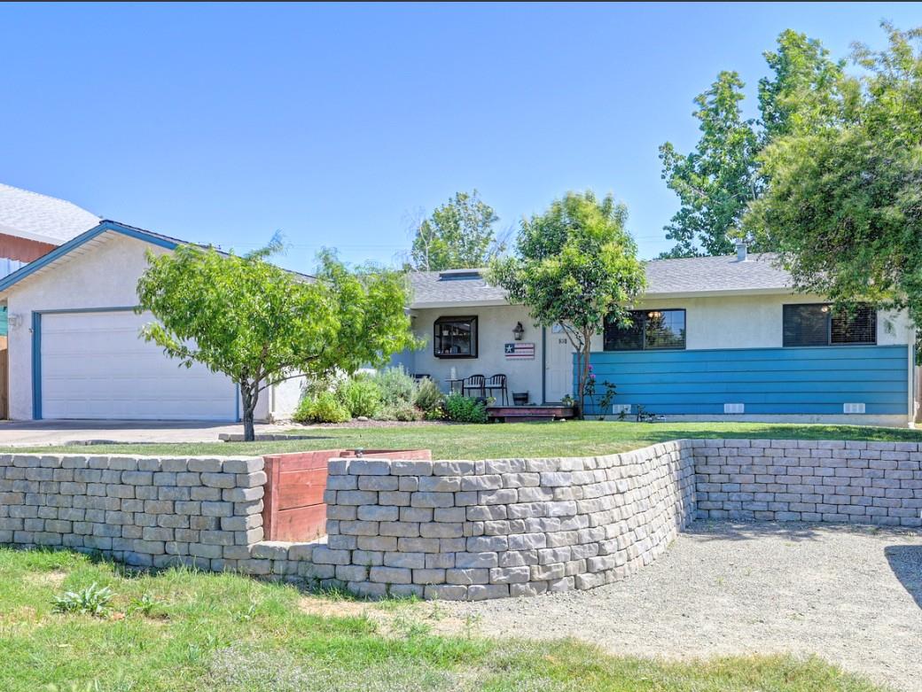 9356 Manette Way