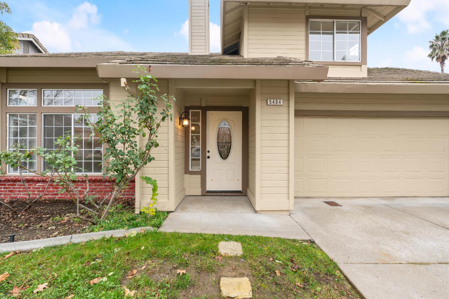5404 Casa Grande Avenue