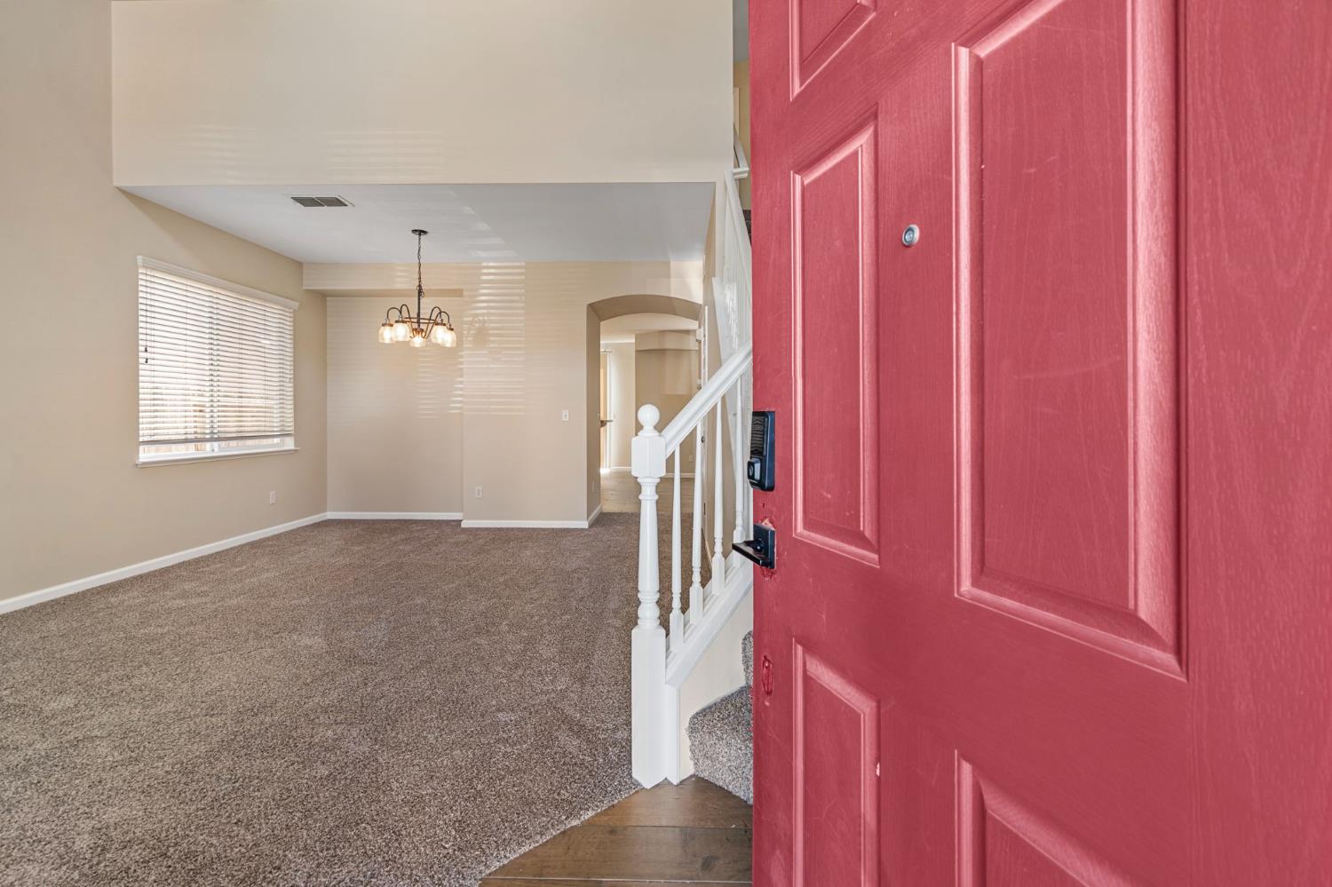 1180 W King Loop