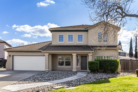 60 Camelot Court Roseville CA 95678