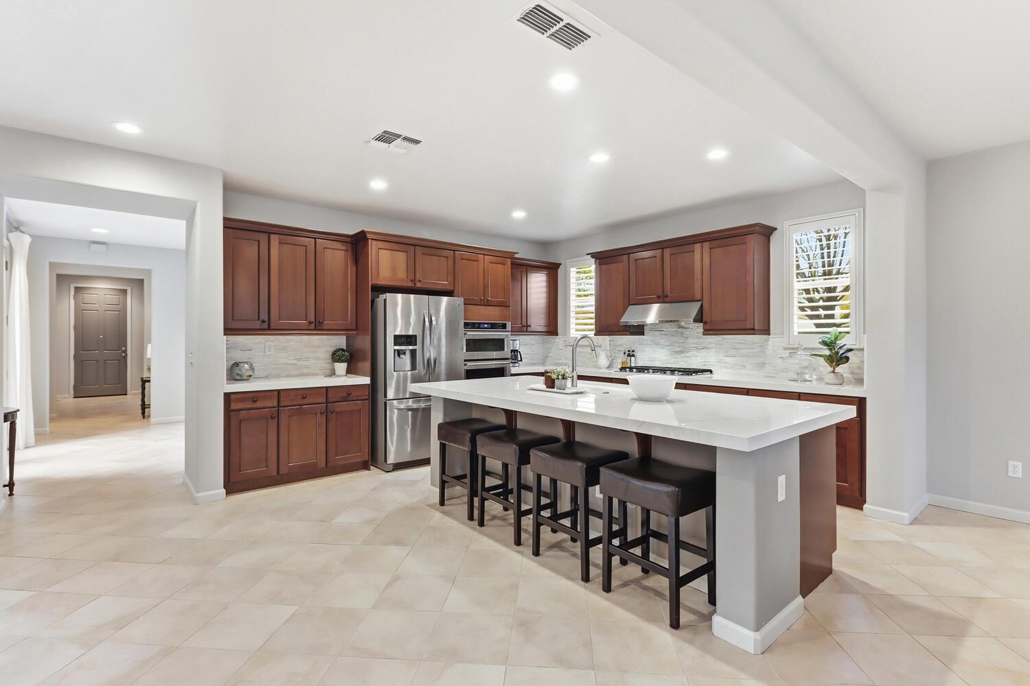 2501 Mossy Oak Court