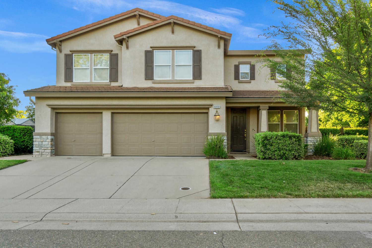 4272 Arnold Way